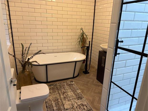 Family bathroom