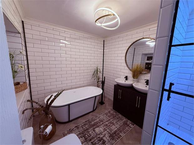 Family bathroom