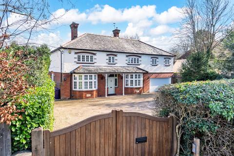 4 bedroom detached house for sale, Melbourn Road, Royston SG8
