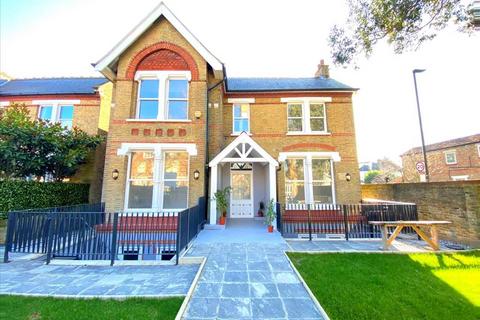 1 bedroom apartment to rent, Castlebar Road, Ealing, Ealing