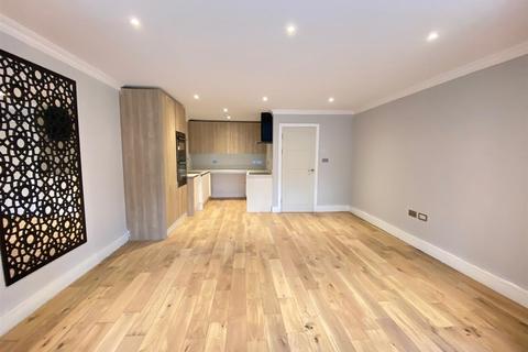 undefined, Castlebar Road, Ealing