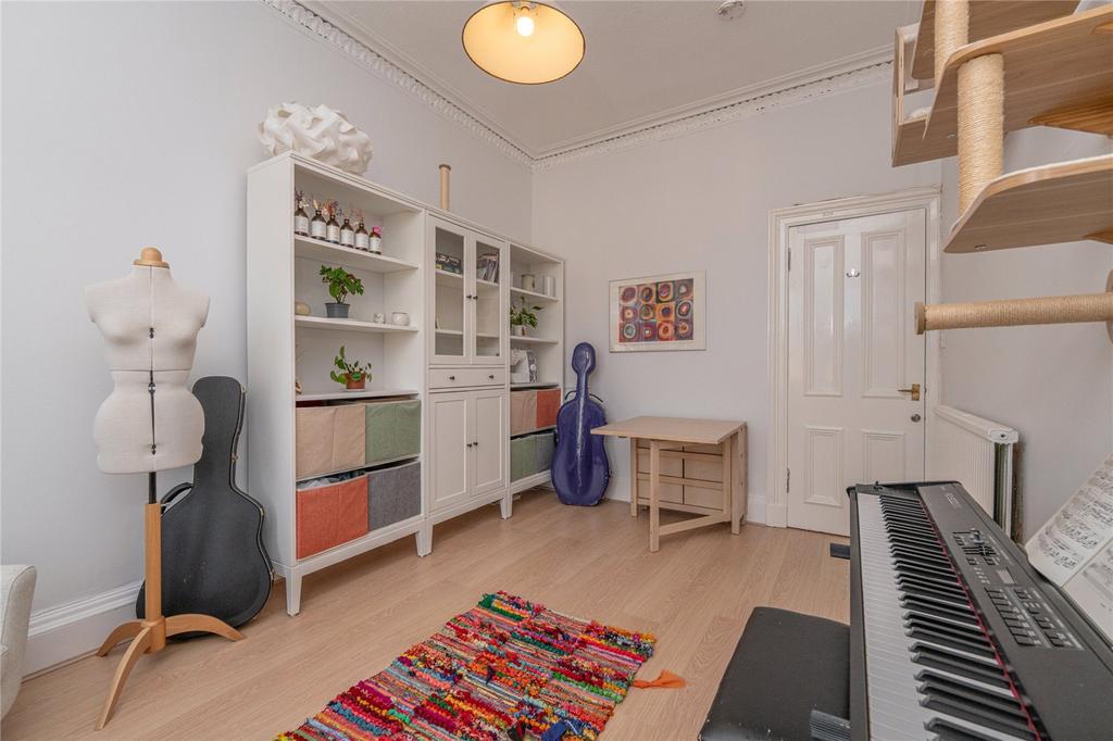 Bedroom 2 Alt