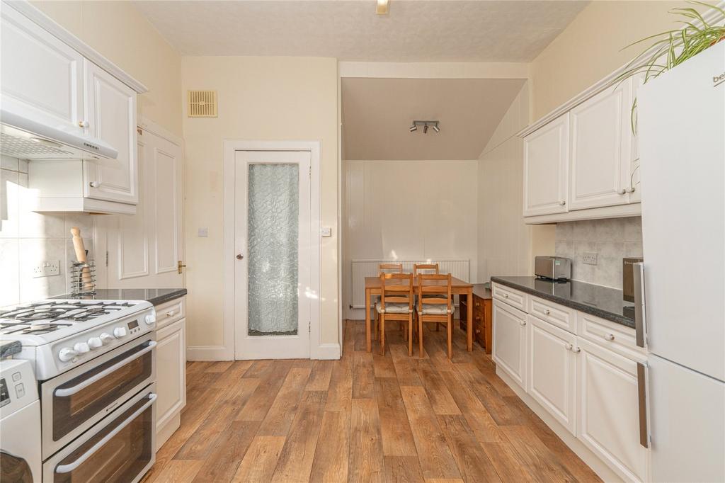 Kitchen Alt