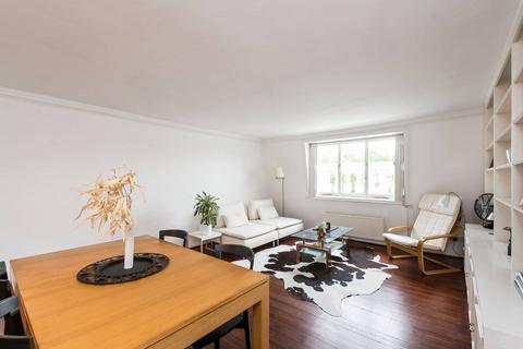 3 bedroom flat to rent, Onslow Gardens, Chelsea, London, SW7