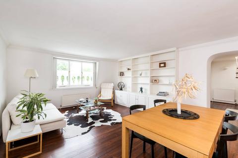 3 bedroom flat to rent, Onslow Gardens, Chelsea, London, SW7