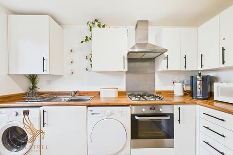 undefined, Warren Court, Pontefract WF7