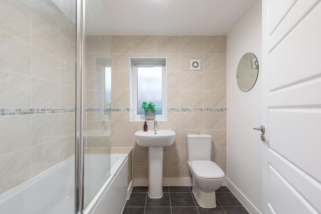 Family bathroom