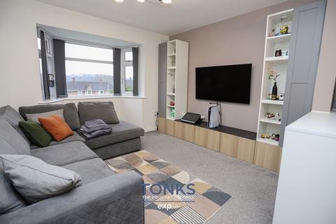 3 bedroom semi-detached house for sale, Stourdell Road, Halesowen B63