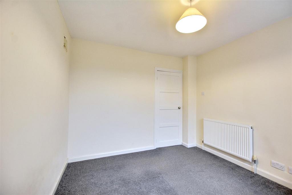 Bedroom 2 2.jpeg