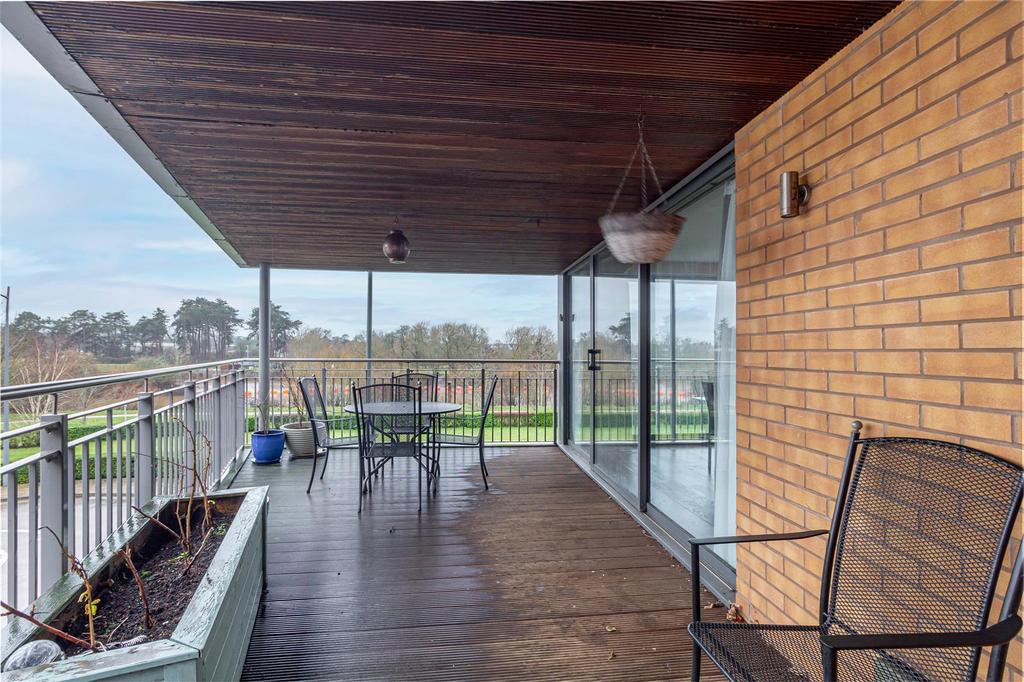 Balcony-2.jpg