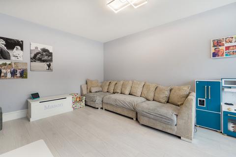 3 bedroom detached house for sale, Vellum Drive, Sittingbourne ME10