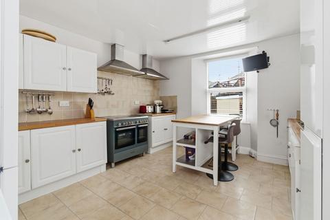 6 bedroom end of terrace house for sale, St. Lukes Road, Torquay TQ2