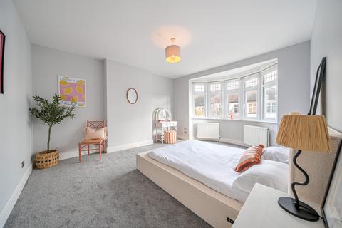 undefined, Mackie Road, London, SW2