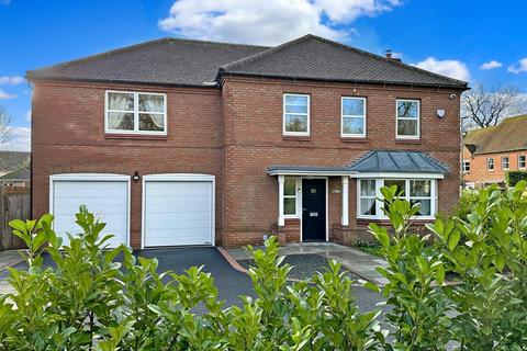 5 bedroom detached house for sale, Collinson Lane, Fernwood, Newark