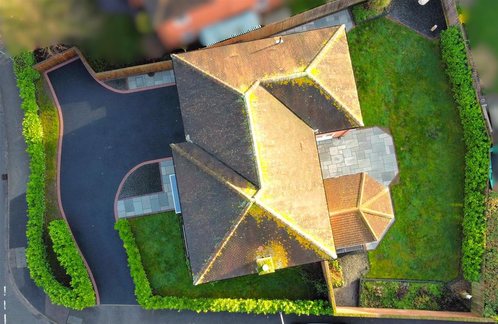 Aerial Overview 975