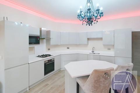 undefined, Lord Street, Southport PR9