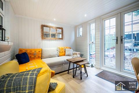 undefined, Heol Y Cadno, Thornhill, Cardiff, CF14 9EW