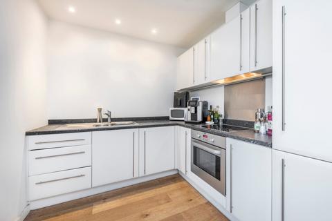 1 bedroom flat to rent, Walworth Road, London