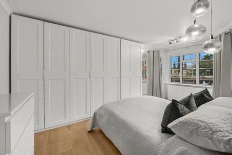 undefined, St. Leonards Court, St. Leonards Road, East Sheen, London
