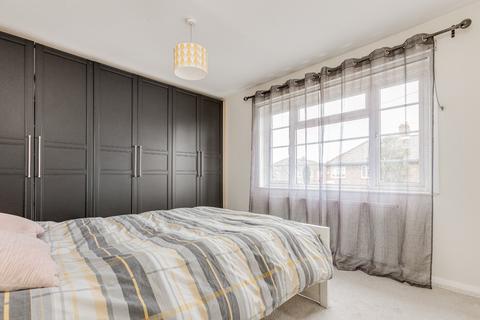 4 bedroom terraced house for sale, Vancouver Road, Richmond, Surrey
