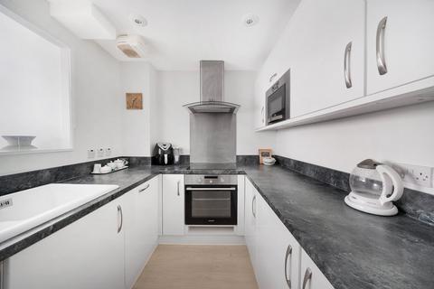 undefined, Royal Tower Lodge, 40 Cartwright Street, London