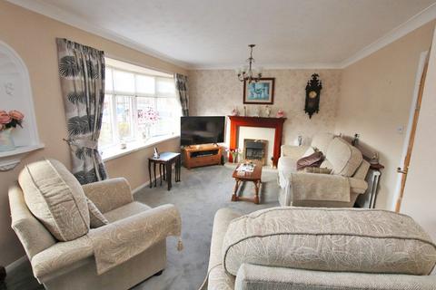 3 bedroom detached bungalow for sale, CHESTNUT ROAD, WALTHAM