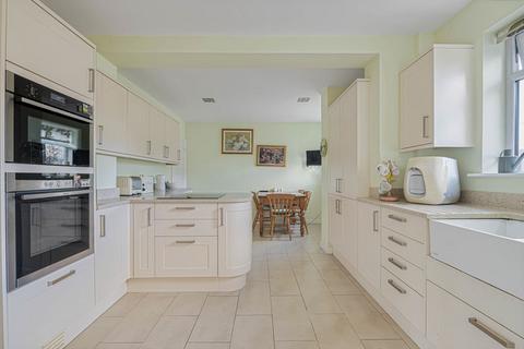 4 bedroom semi-detached house for sale, The Grove, Sidcup