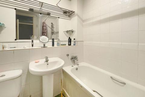 2 bedroom house for sale, Cheltenham Gardens, Hedge End