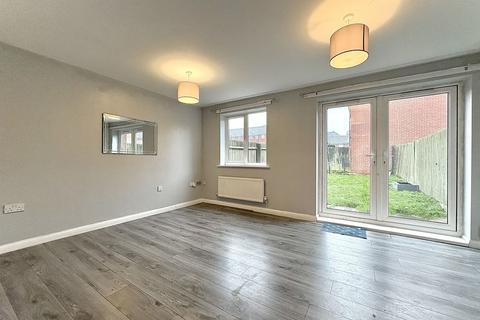 3 bedroom terraced house for sale, Greenock Crescent, WOLVERHAMPTON, WV4 6BH