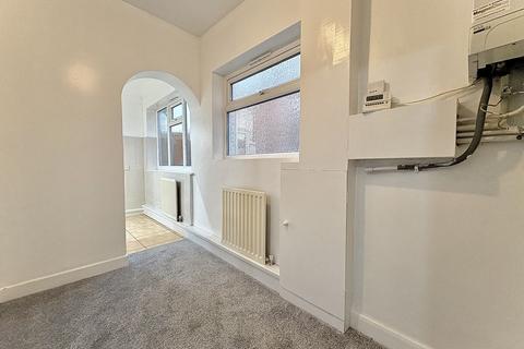 3 bedroom semi-detached house for sale, Trysull Road, Merry Hill, Wolverhampton, WV3 7JP