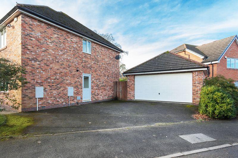 GARAGE &amp; DRIVEWAY