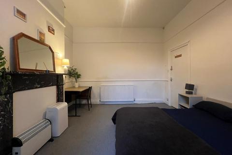 undefined, Meldon Terrace, Newcastle Upon Tyne NE6