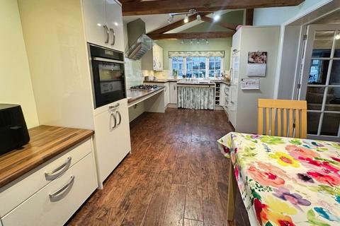 undefined, Kingshayes Road, Walsall, WS9 8RT