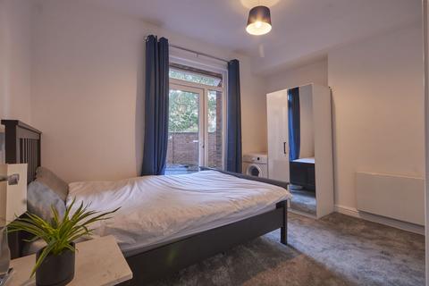 undefined, Cowick Street, Exeter