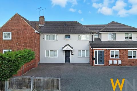 8 Gatwick View, Billericay CM12