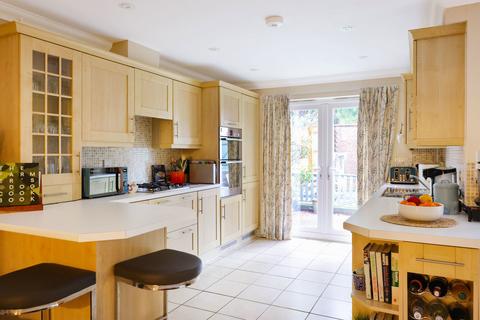 undefined, Woodmeade Close, Cheltenham GL52