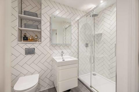 undefined, 15 Bath Road, Slough