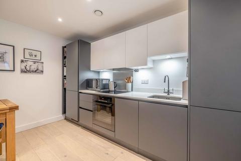 1 bedroom apartment for sale, 15 Bath Road, Slough