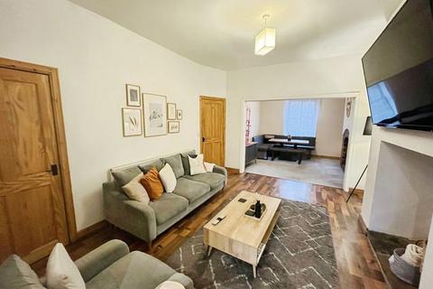 3 bedroom cottage for sale, Bolton Road, Edgworth