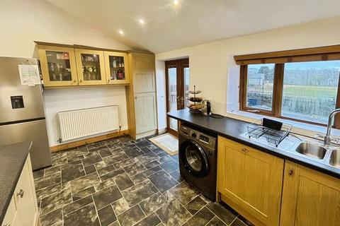 3 bedroom cottage for sale, Bolton Road, Edgworth