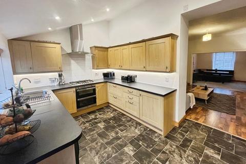 3 bedroom cottage for sale, Bolton Road, Edgworth