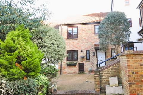undefined, The Farthings Private Development, Kingston Upon Thames