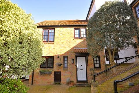 The Farthings Private Development, Kingston Upon Thames