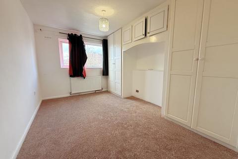 undefined, Hazeltree Lane, Northolt
