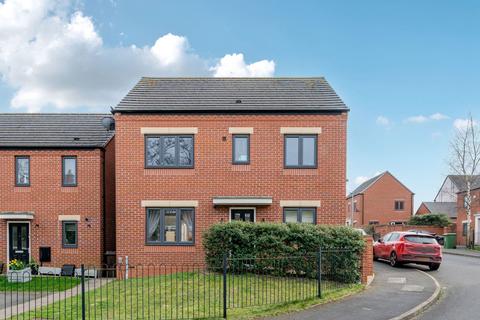 4 bedroom detached house for sale, Kirkwall Crescent, Wolverhampton WV2