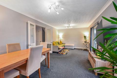 undefined, Larkfield, Basingstoke RG24