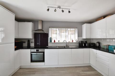 undefined, Greenwood Avenue, Laverstock                          *VIDEO TOUR*