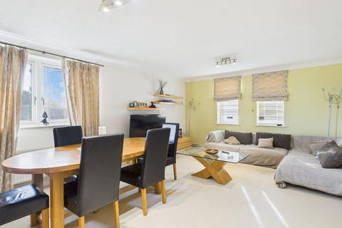 3 bedroom apartment for sale, Rivermead, Chatham