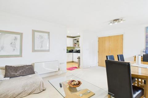 3 bedroom apartment for sale, Rivermead, Chatham