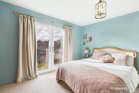undefined, Russell Road, Newbury, Berkshire, RG14
